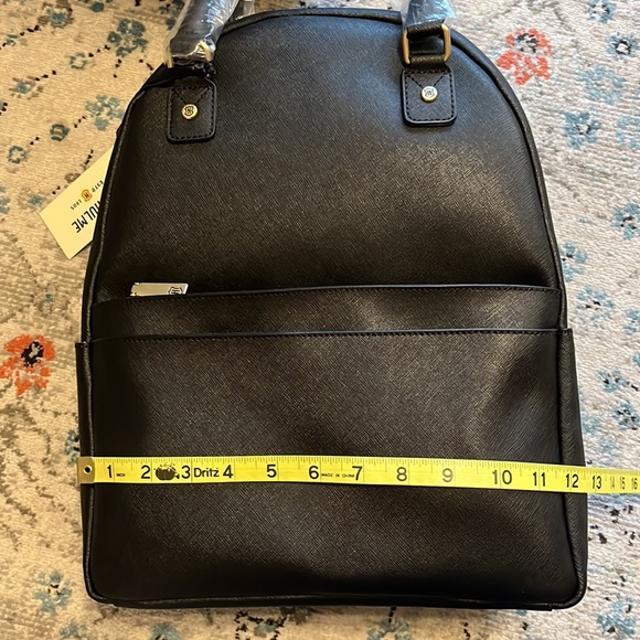 NWT JW Hulme Emma Convertible Black Leather Backpack - Picture 10 of 16